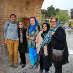 Focení s místními na mostě přes Zajandeh - Esfahán - Expedice Írán 2016