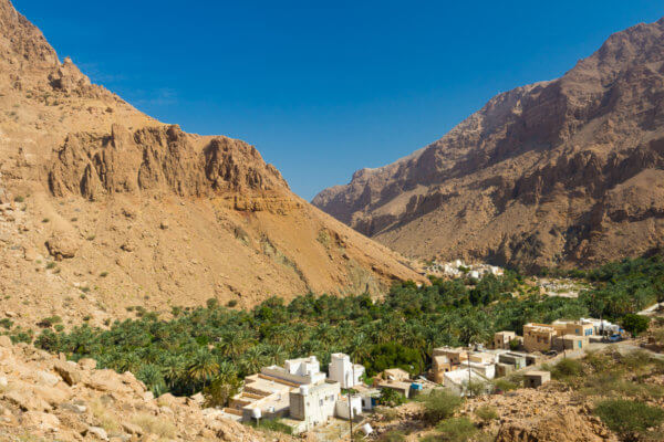 Zapadlá ománská vesnice v horách