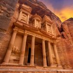 Al-Chaznech neboli Pokladnice je největším skvostem města Petra