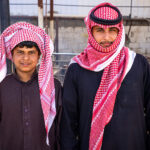 Arabští prodejci skotu a koz ve městě Sakaka