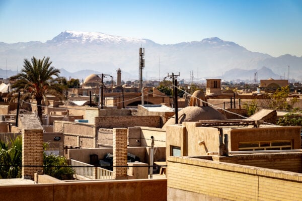 Střešní výhled ve městě Yazd